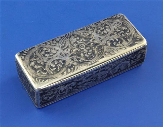 A 19th century Russian 84 zolotnik silver and niello snuff box, 3.5in.